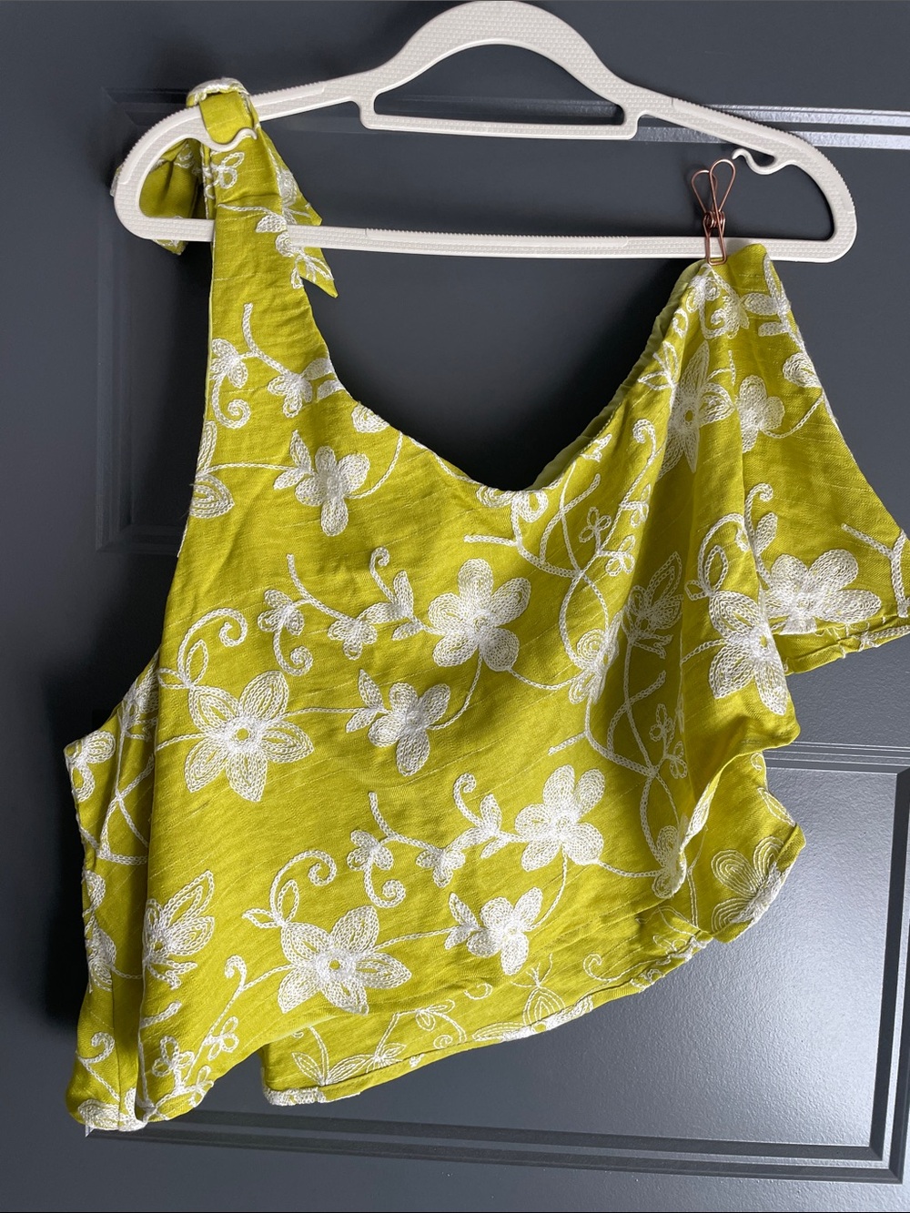 SHEIN Lime Green Floral One-Shoulder Camisole